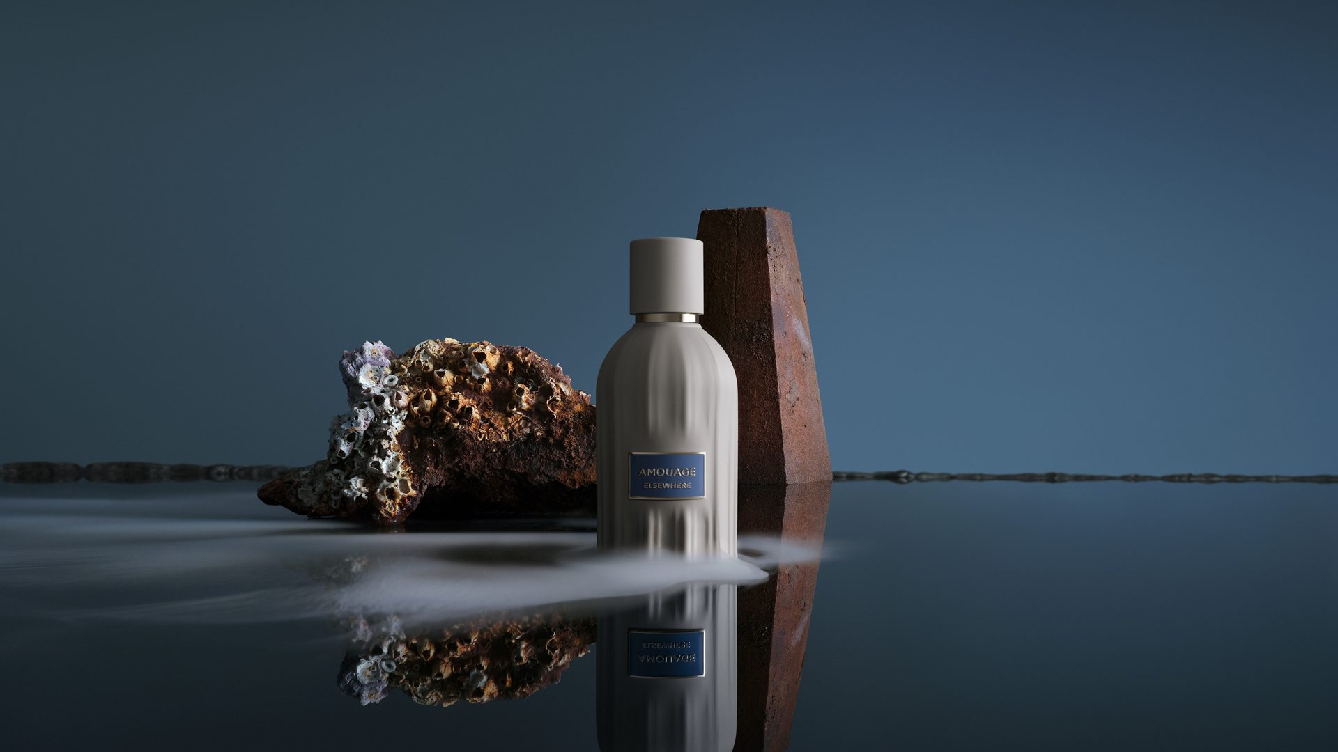 Amouage: scopri Elsewhere Essence de Parfum